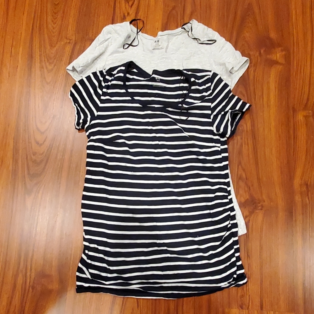 🎉3/$15 H&M Mama 2-pack maternity t-shirts